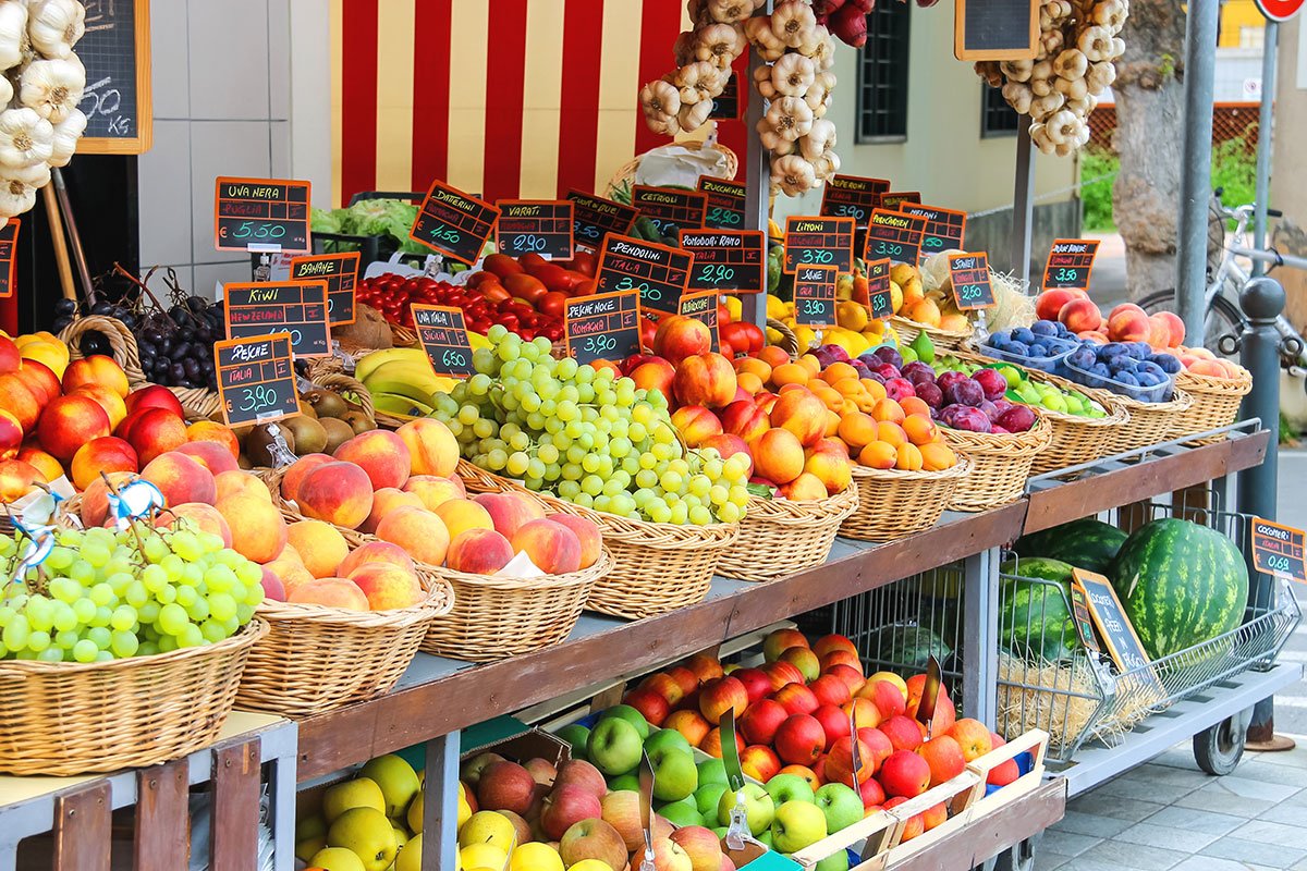 farmers market